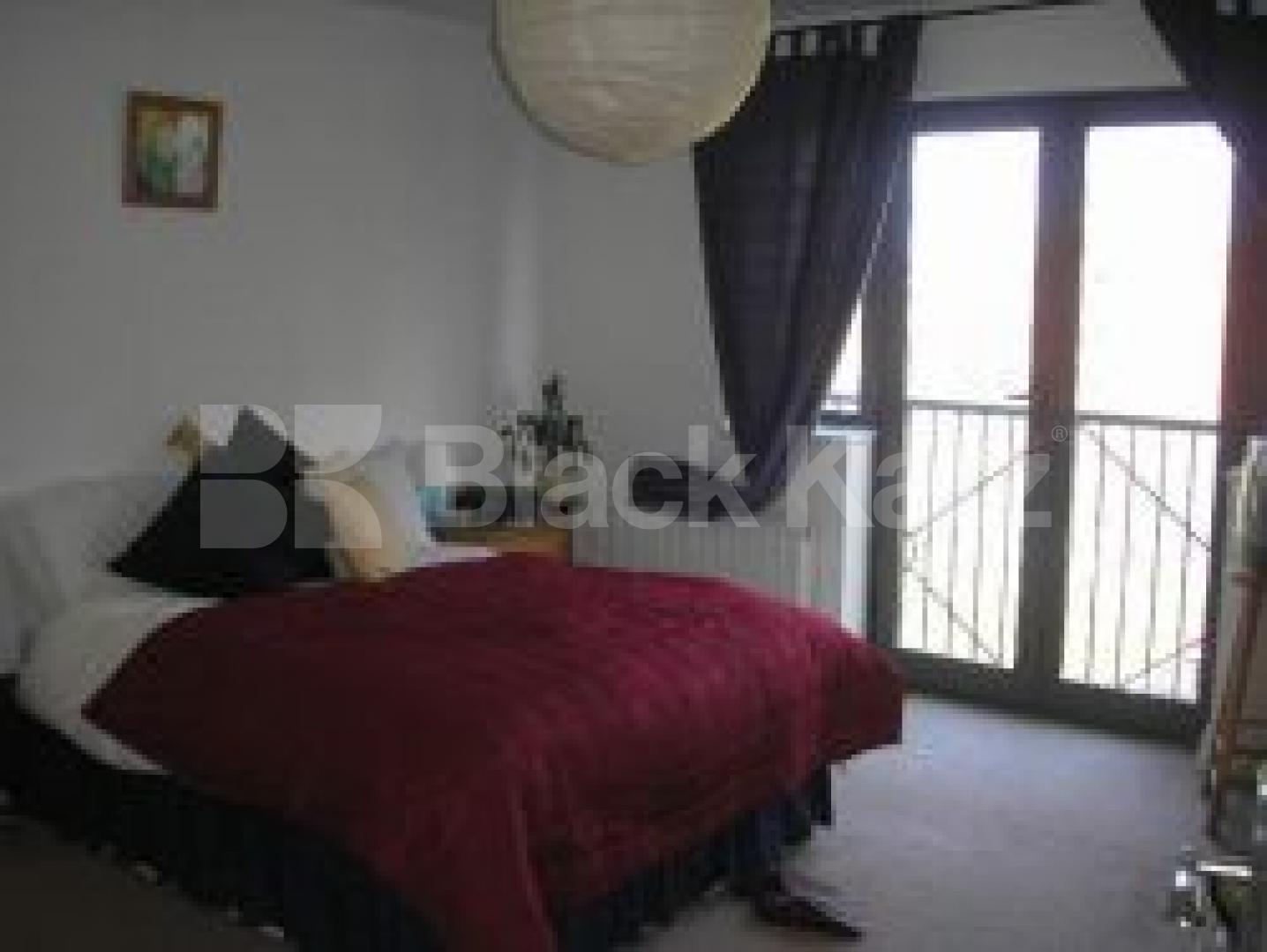 			2 Bedroom, 1 bath, 1 reception Flat			 Manor Gardens, HOLLOWAY N7